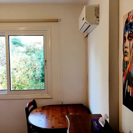 First Line Spacious House / 20m To The Beach! Vakantiehuis